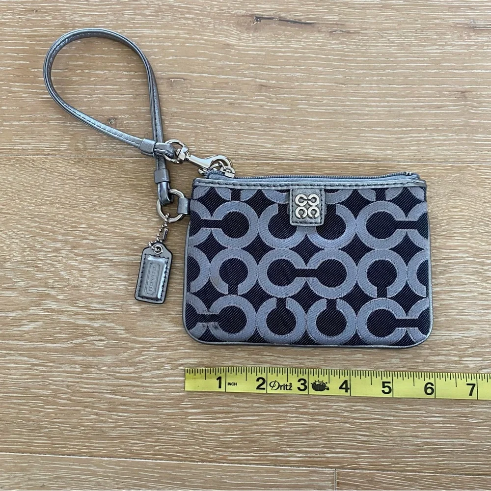 Coach Wristlet - Picture 5 of 5